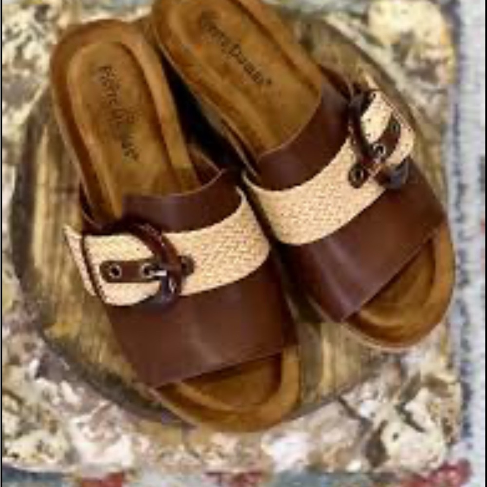 Pierre Dumas Brown and Tan Mules - Picture 2 of 3